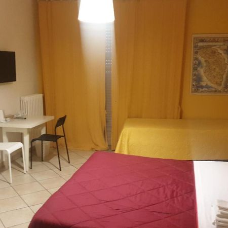 Barocco.Oberdan Bed & Breakfast Lecce Dış mekan fotoğraf