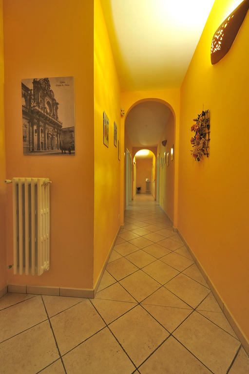 Barocco.Oberdan Bed & Breakfast Lecce Dış mekan fotoğraf