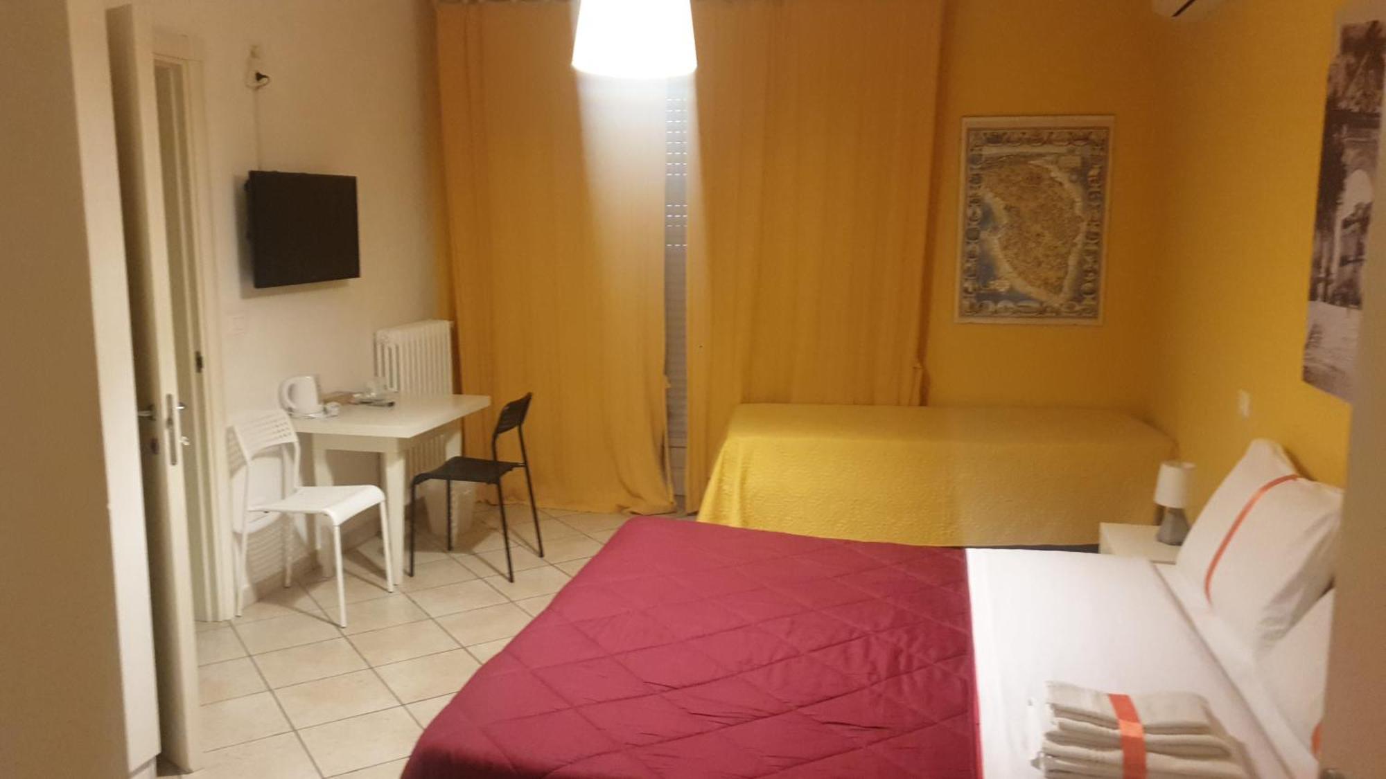 Barocco.Oberdan Bed & Breakfast Lecce Dış mekan fotoğraf