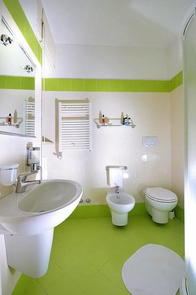 Barocco.Oberdan Bed & Breakfast Lecce Dış mekan fotoğraf